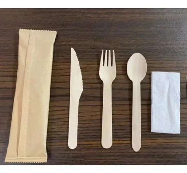 TENEDOR-CUCHILLO MADERA SOBRE